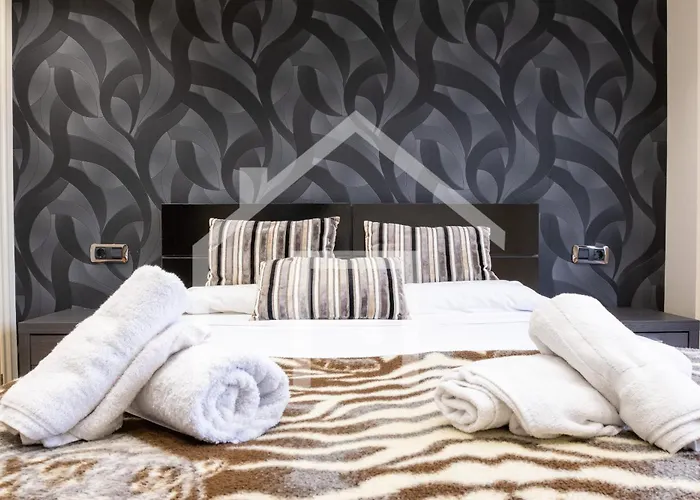 El Cerro - - Casco Antiguo Χιχόν